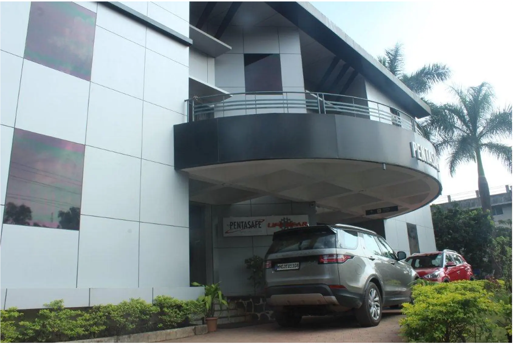 Lifegear office building exterior